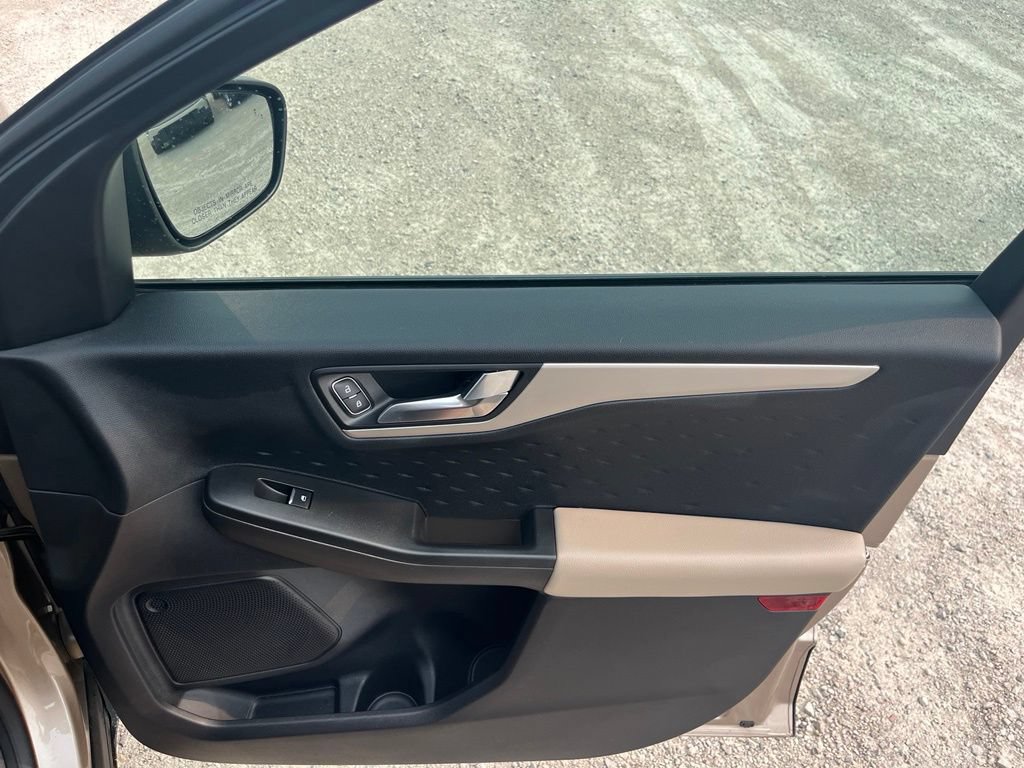 Used 2020 Ford Escape SEL AWD/4WD image 36