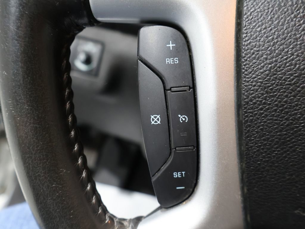 Used 2012 Chevrolet Traverse LT image 31