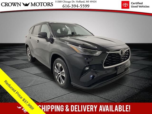 Used 2023 Toyota Highlander XLE