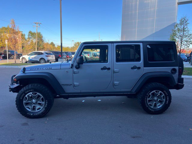 Used 2013 Jeep Wrangler Unlimited Rubicon w/ Dual Top Group AWD/4WD image 8
