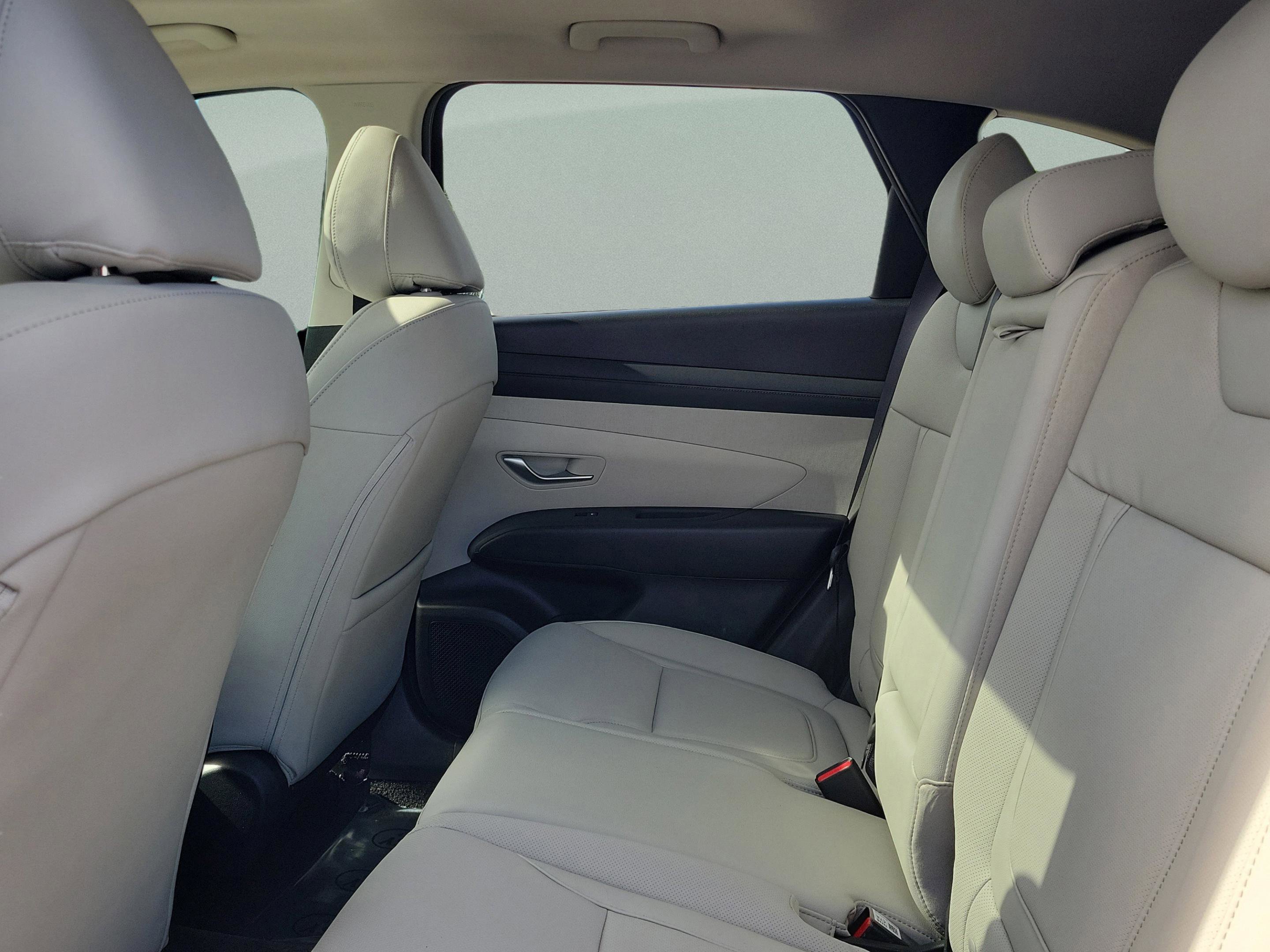 New 2026 Hyundai Tucson SEL image 32