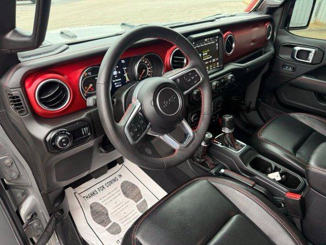 Used 2023 Jeep Gladiator Rubicon w/ Cold Weather Group AWD/4WD image 7