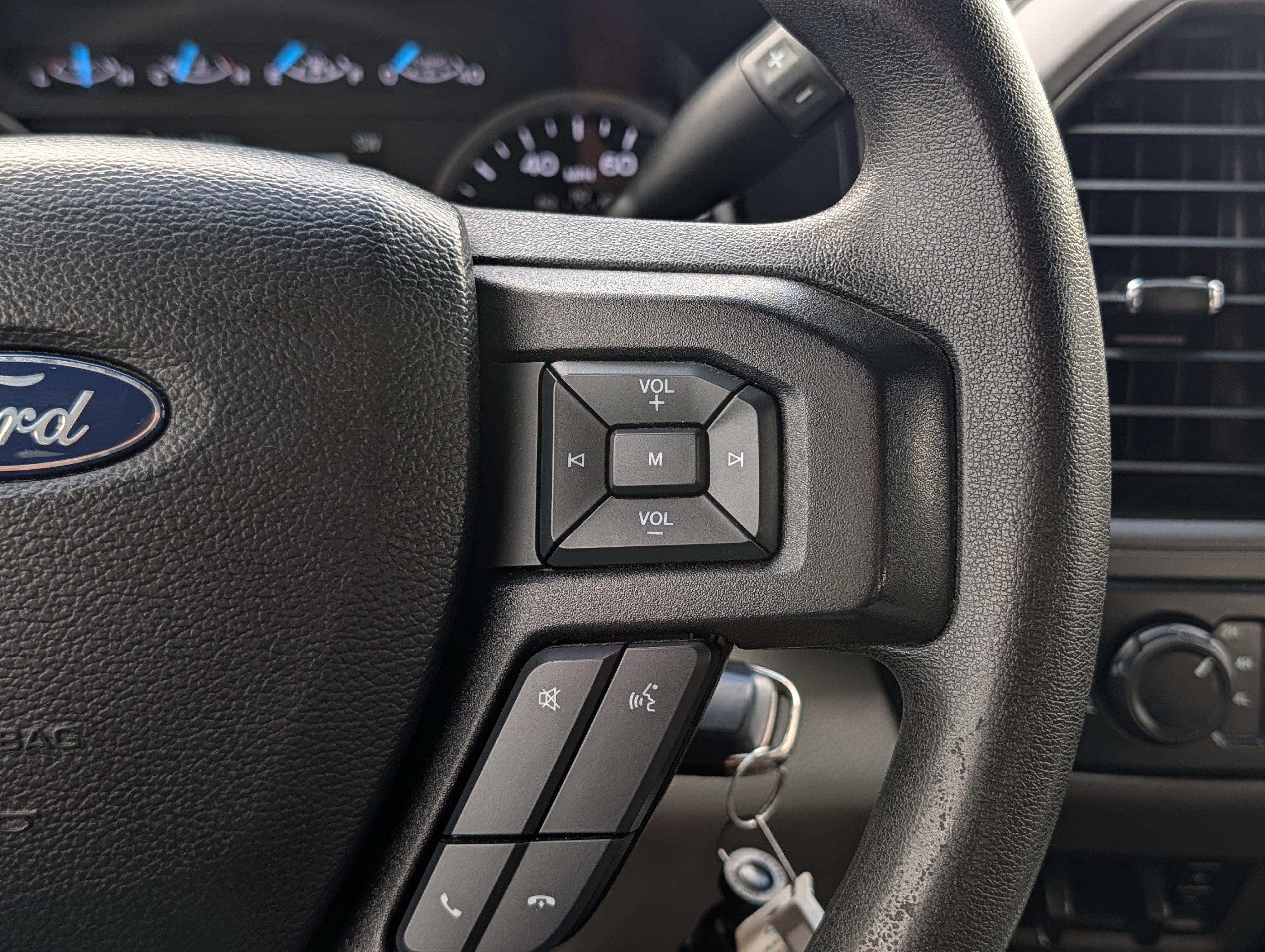 Used 2021 Ford F350 XL w/ STX Appearance Package AWD/4WD image 28