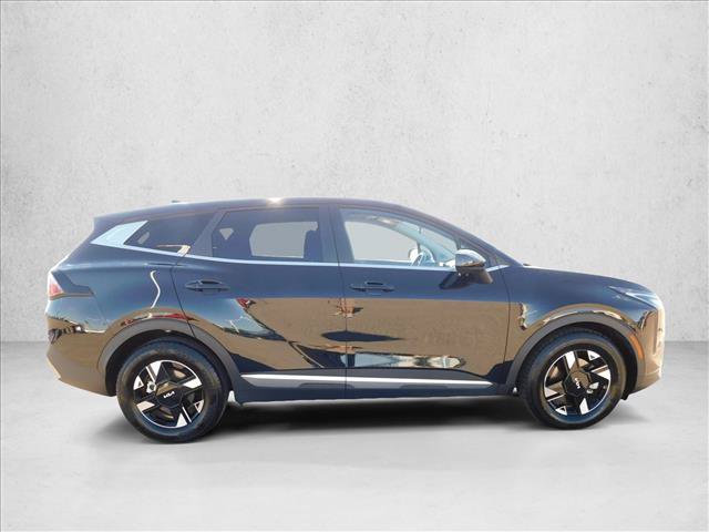 Used 2026 Kia Sportage LX FWD image 7
