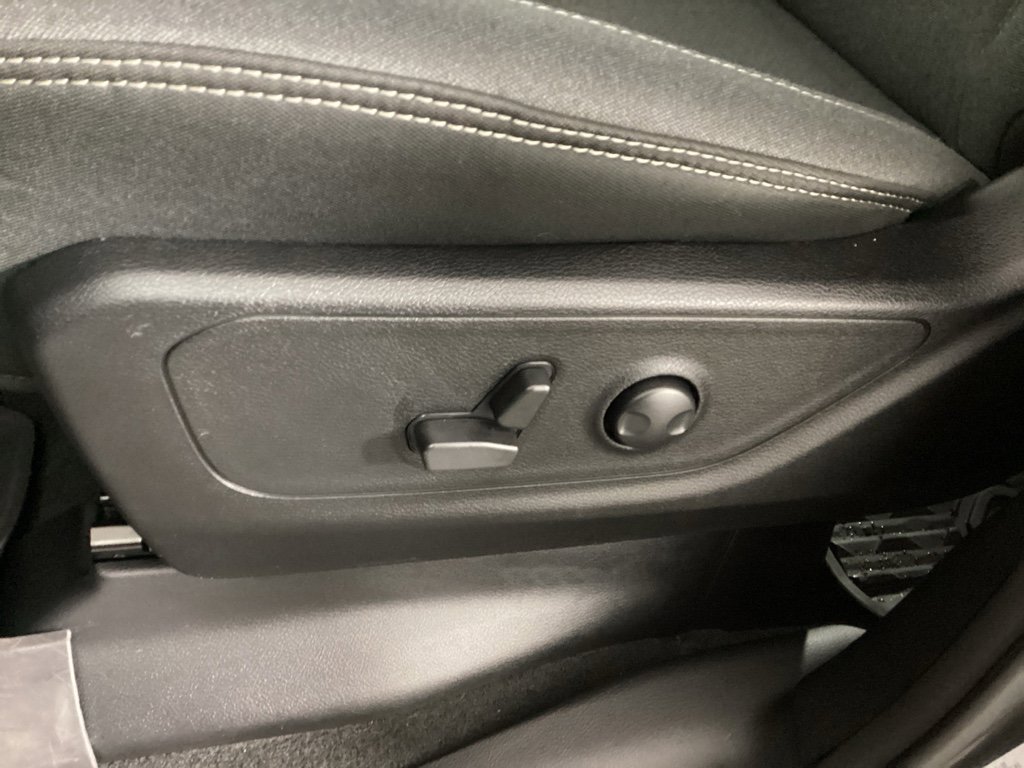 Used 2022 RAM 1500 Big Horn image 15