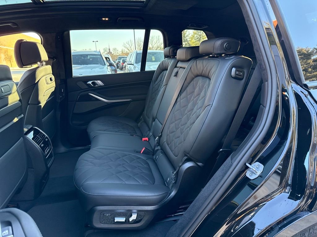 New 2026 BMW X7 xDrive40i w/ M Sport Package image 22