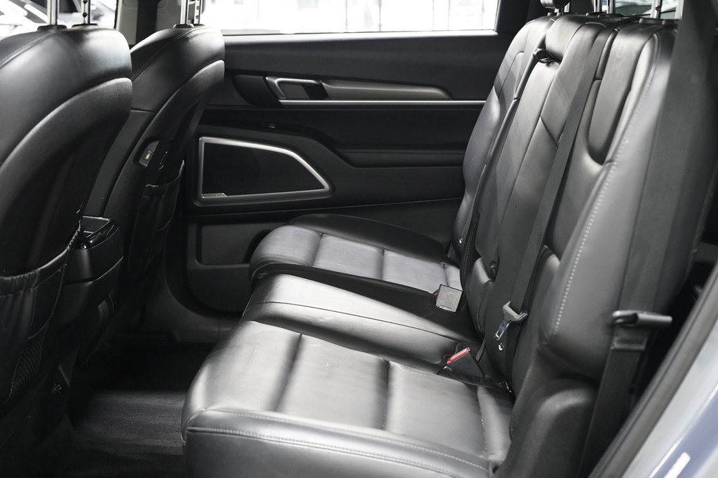 Used 2021 Kia Telluride LX FWD image 25