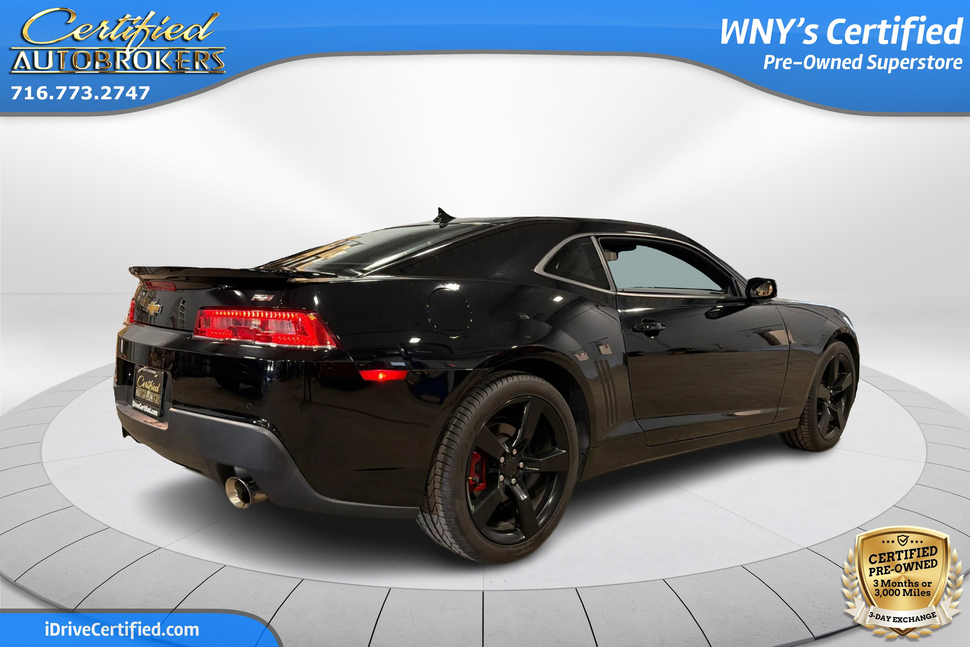 Used 2015 Chevrolet Camaro LT RWD image 6