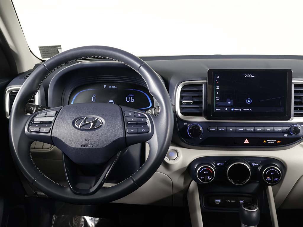 Certified 2023 Hyundai Venue Limited image 37