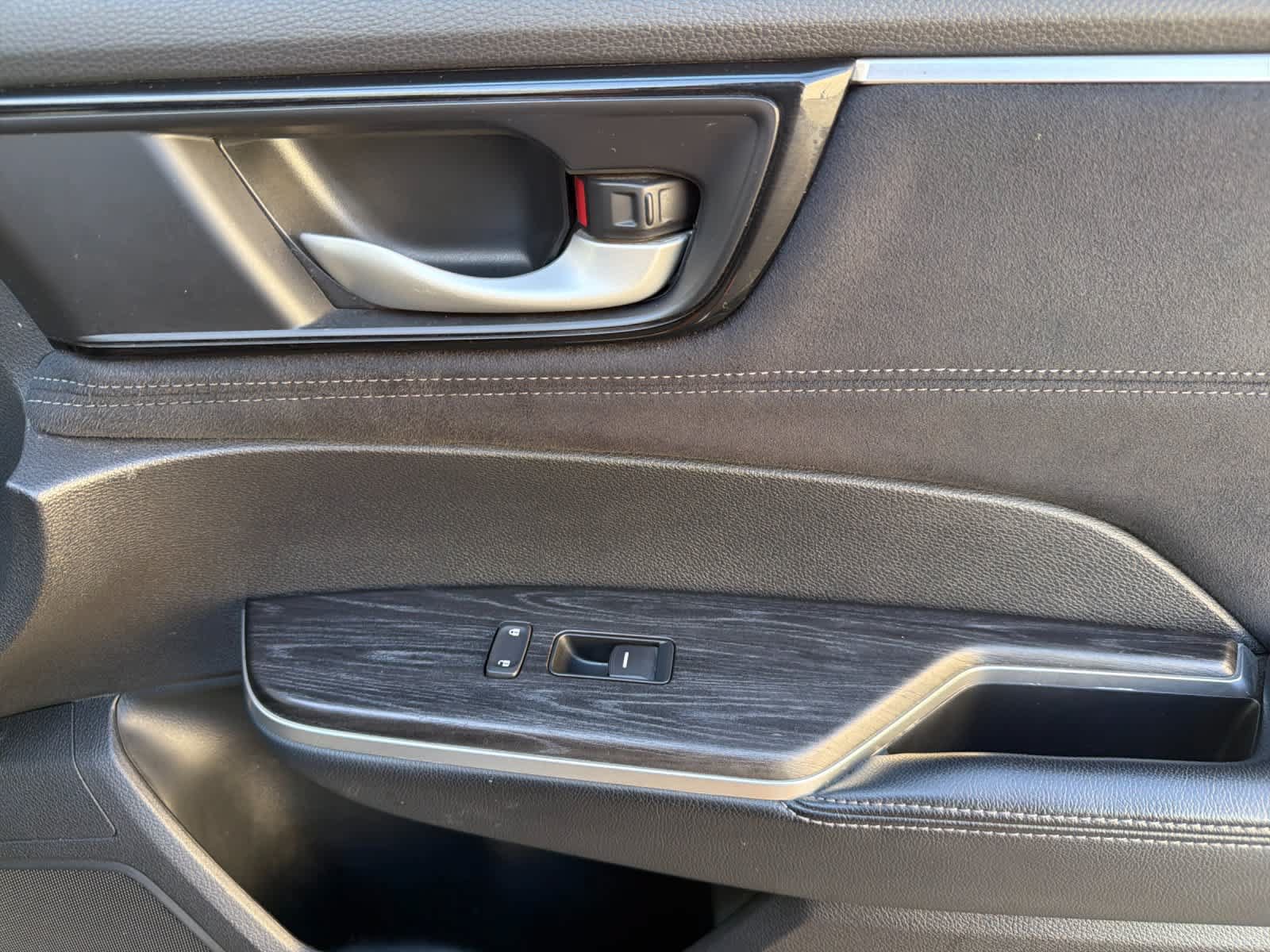 Used 2018 Honda Clarity Touring image 17