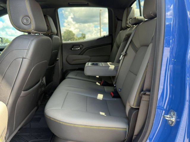 Certified 2025 Chevrolet Colorado ZR2 w/ Technology Package AWD/4WD image 12