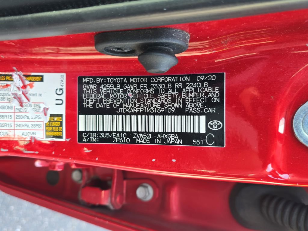 Certified 2021 Toyota Prius Prime Limited w/ Protection Package (TMS) FWD image 36