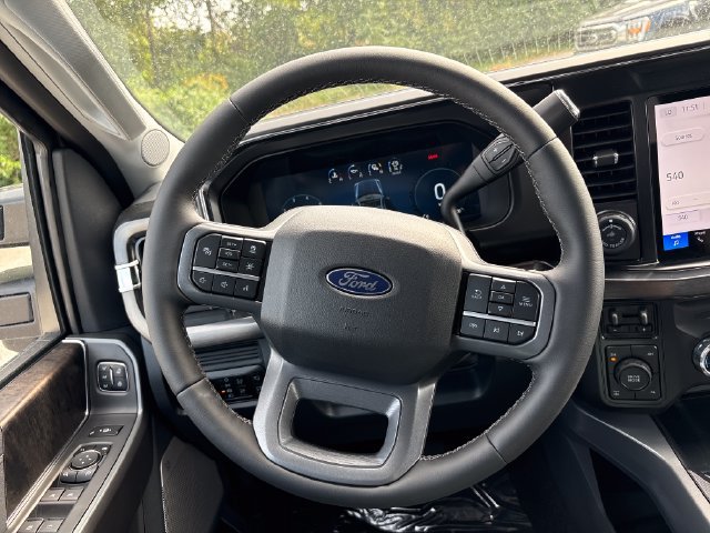 New 2027 Ford F250 Lariat w/ Lariat Premium Package AWD/4WD image 13