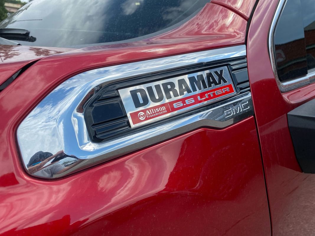 Used 2022 GMC Sierra 2500 Denali w/ Denali Ultimate Package image 8