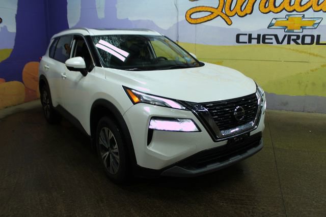 Used 2021 Nissan Rogue SV image 4