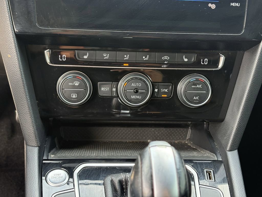 Used 2019 Volkswagen Arteon SE AWD/4WD image 19