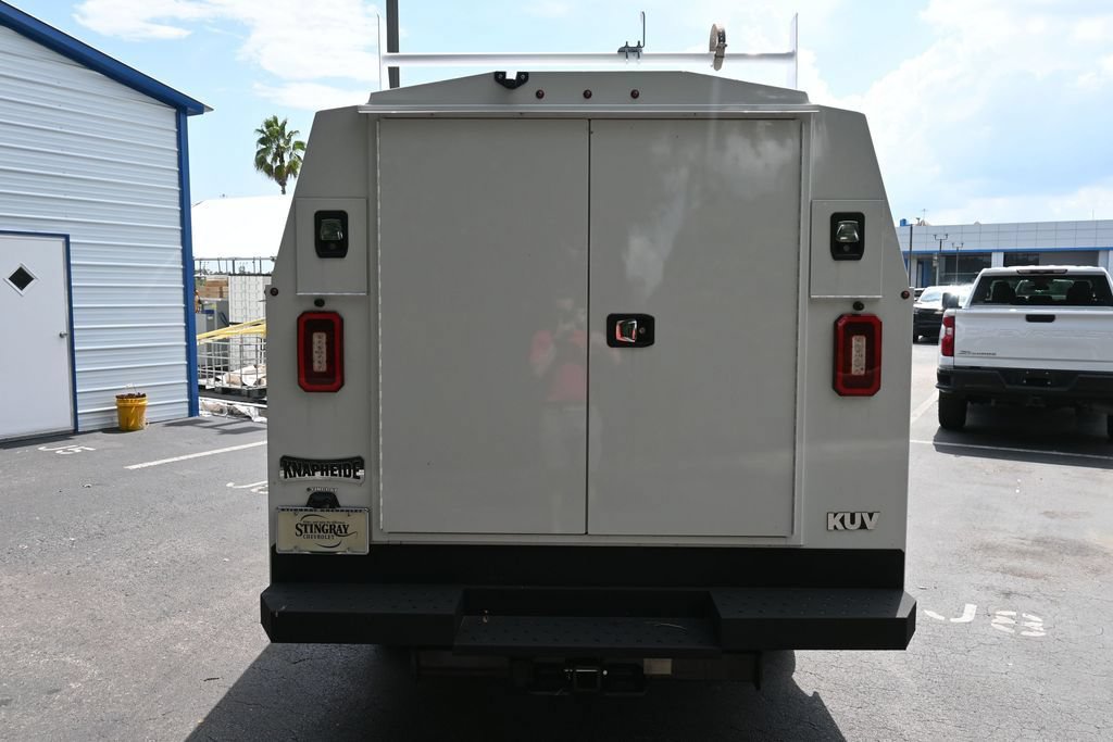 New 2025 Chevrolet Express 3500 w/ Power Convenience Package RWD image 4