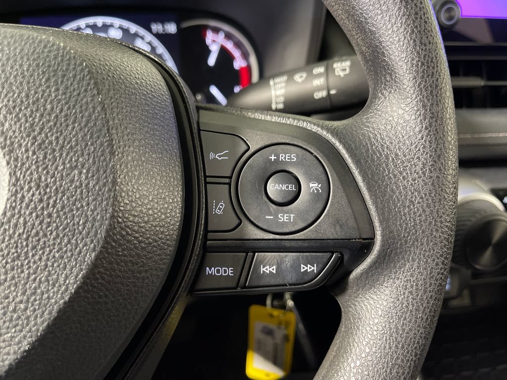 Certified 2024 Toyota RAV4 LE FWD image 27