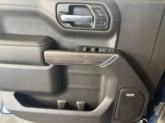 Used 2022 Chevrolet Silverado 1500 LTZ AWD/4WD image 16