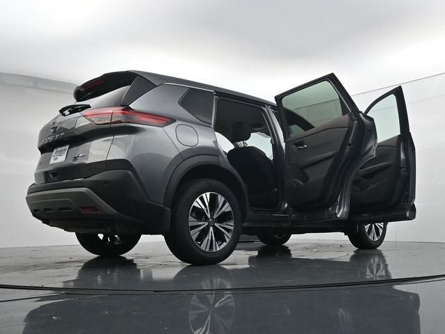 Used 2023 Nissan Rogue SV AWD/4WD image 40