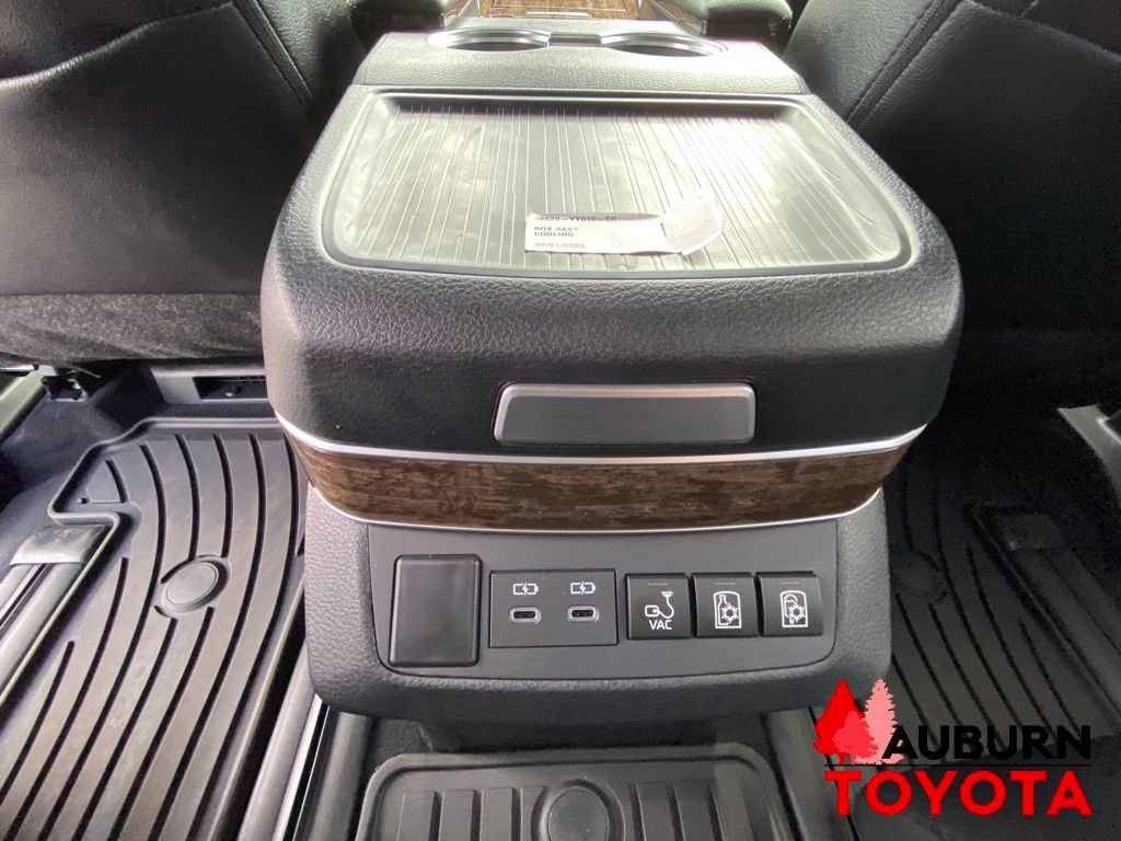 New 2026 Toyota Sienna Platinum AWD/4WD image 28