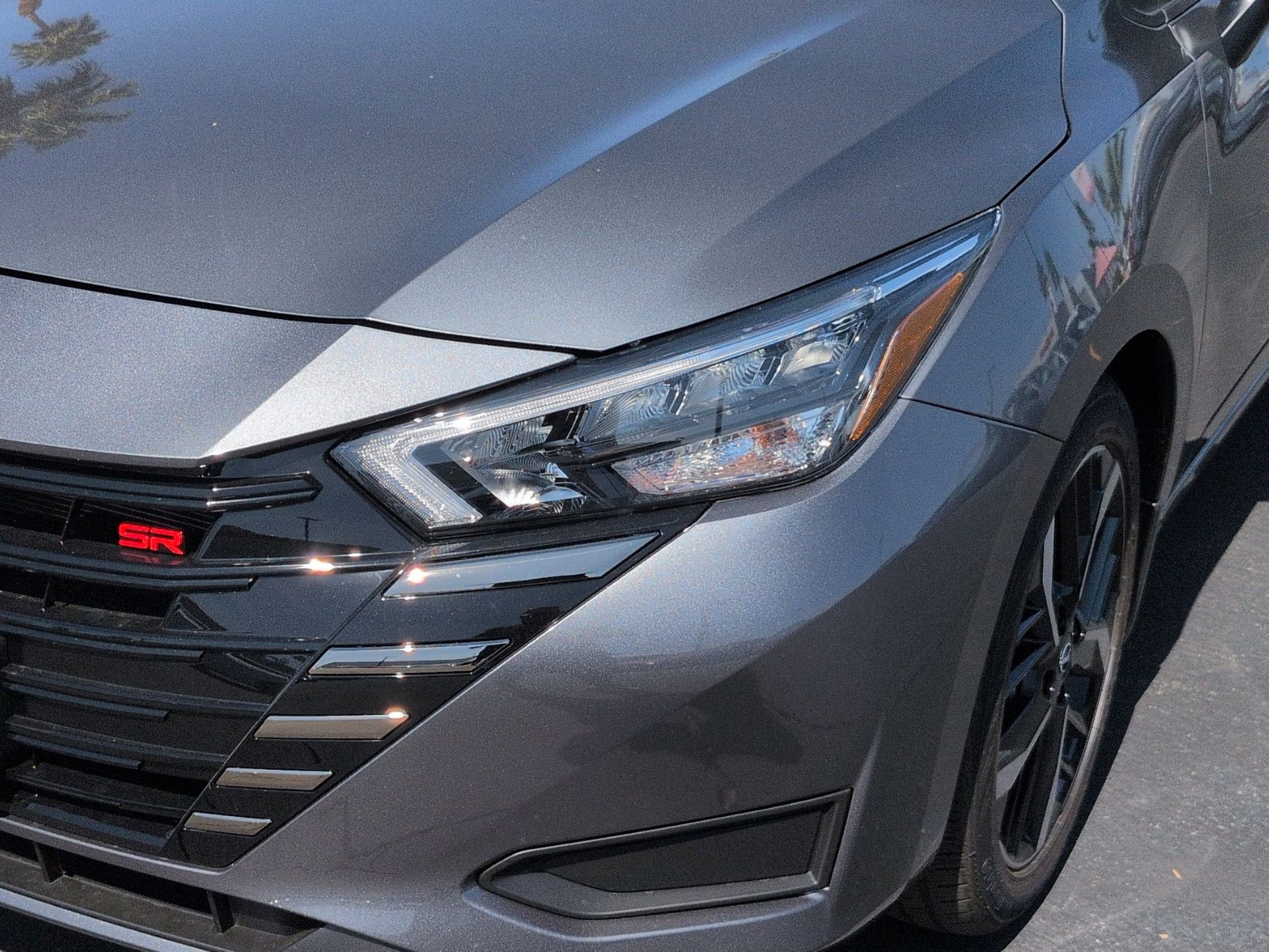 New 2025 Nissan Versa SR w/ Trunk Package image 8