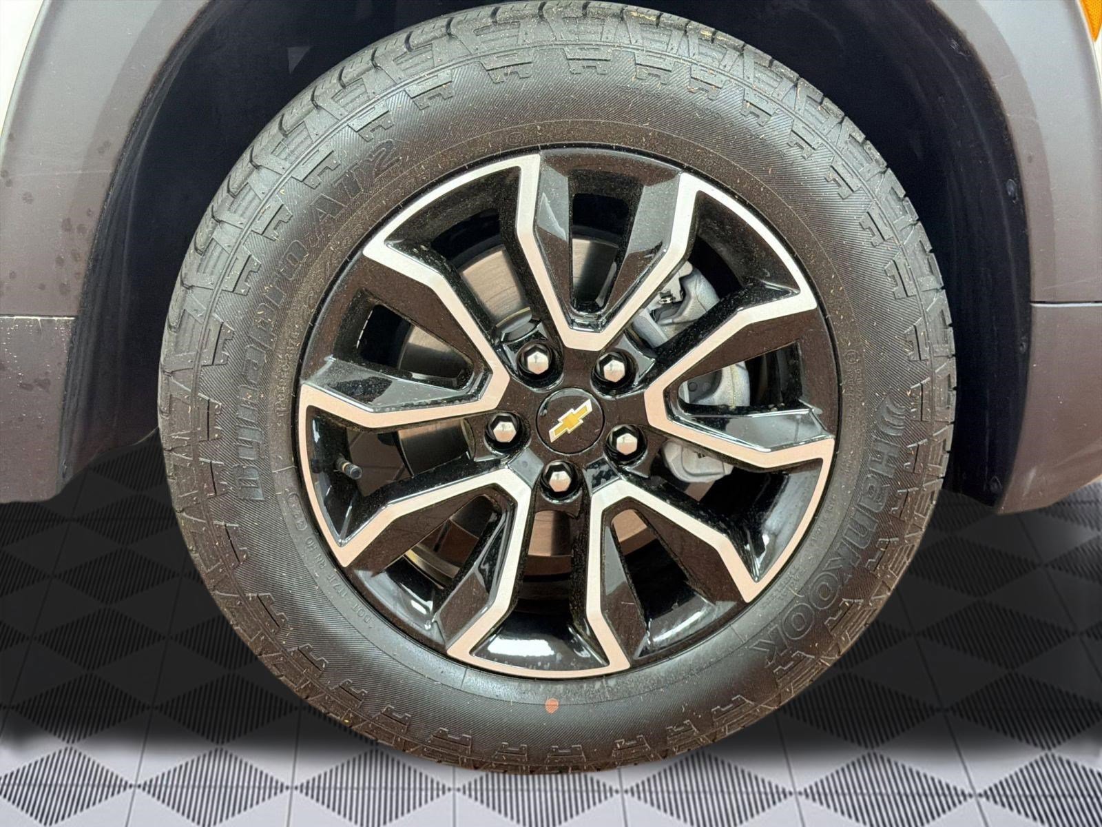 Used 2023 Chevrolet TrailBlazer ACTIV FWD image 11