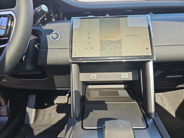 New 2025 Land Rover Discovery Sport S image 23