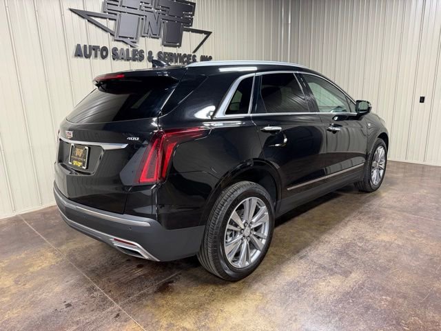 Used 2025 Cadillac XT5 Premium Luxury image 8