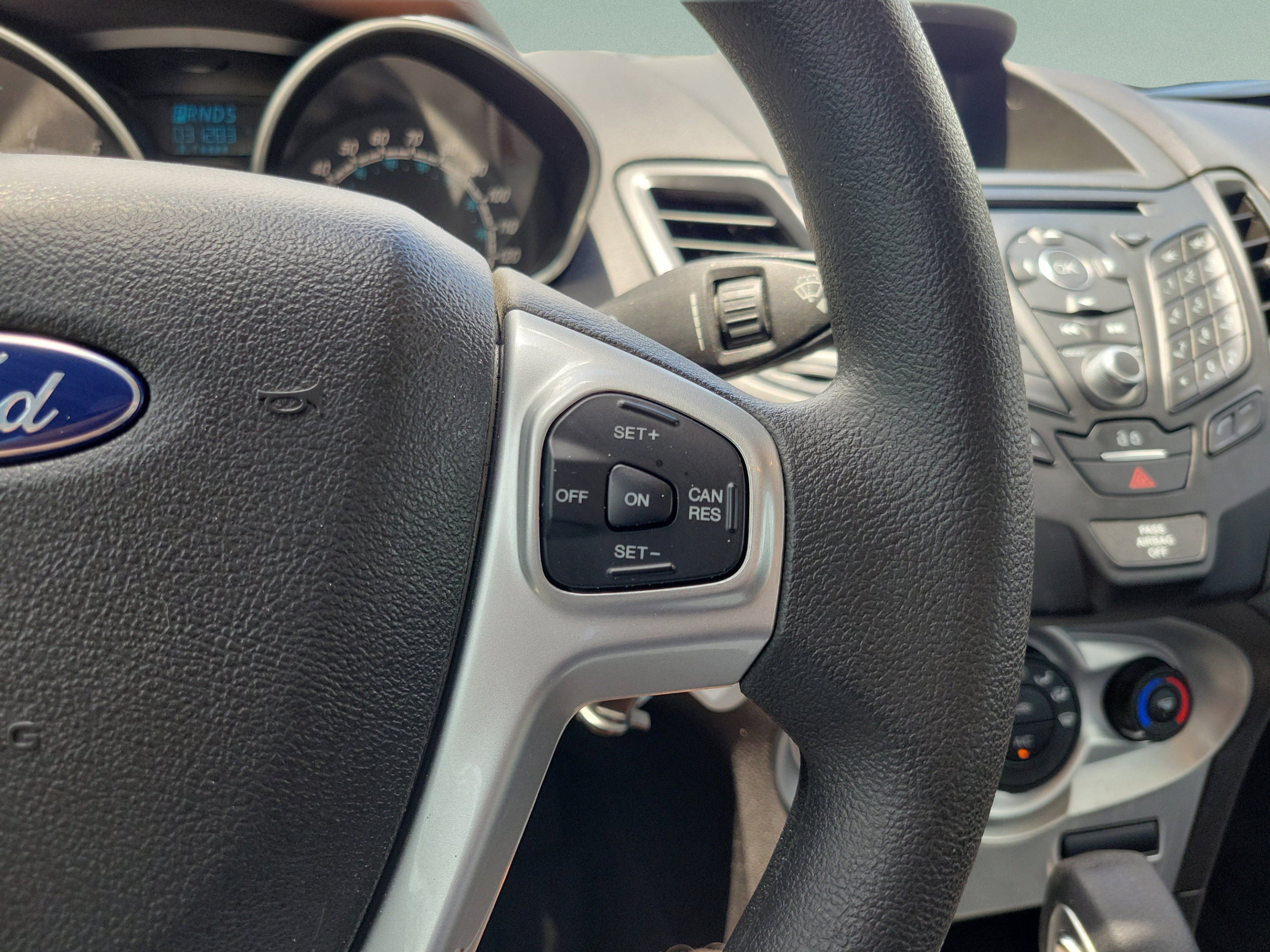 Used 2019 Ford Fiesta SE FWD image 22