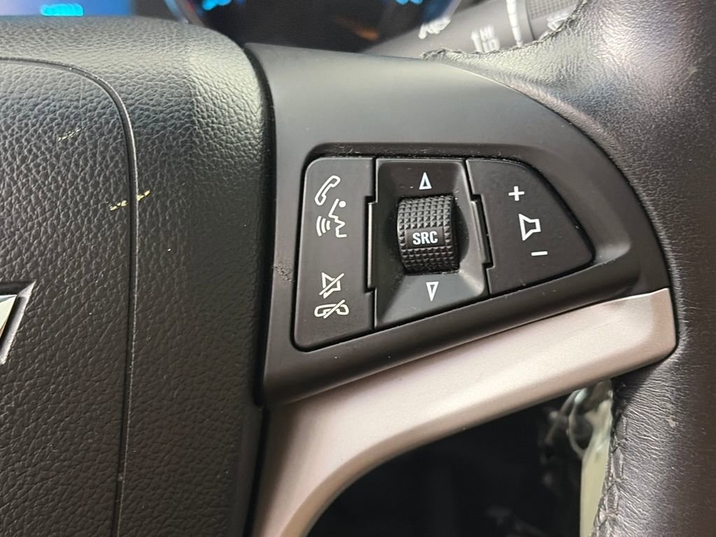 Used 2014 Chevrolet Cruze LT image 18