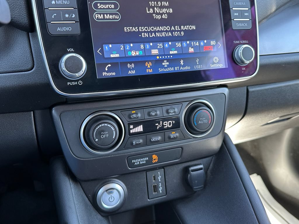 Used 2024 Nissan Leaf S FWD image 27