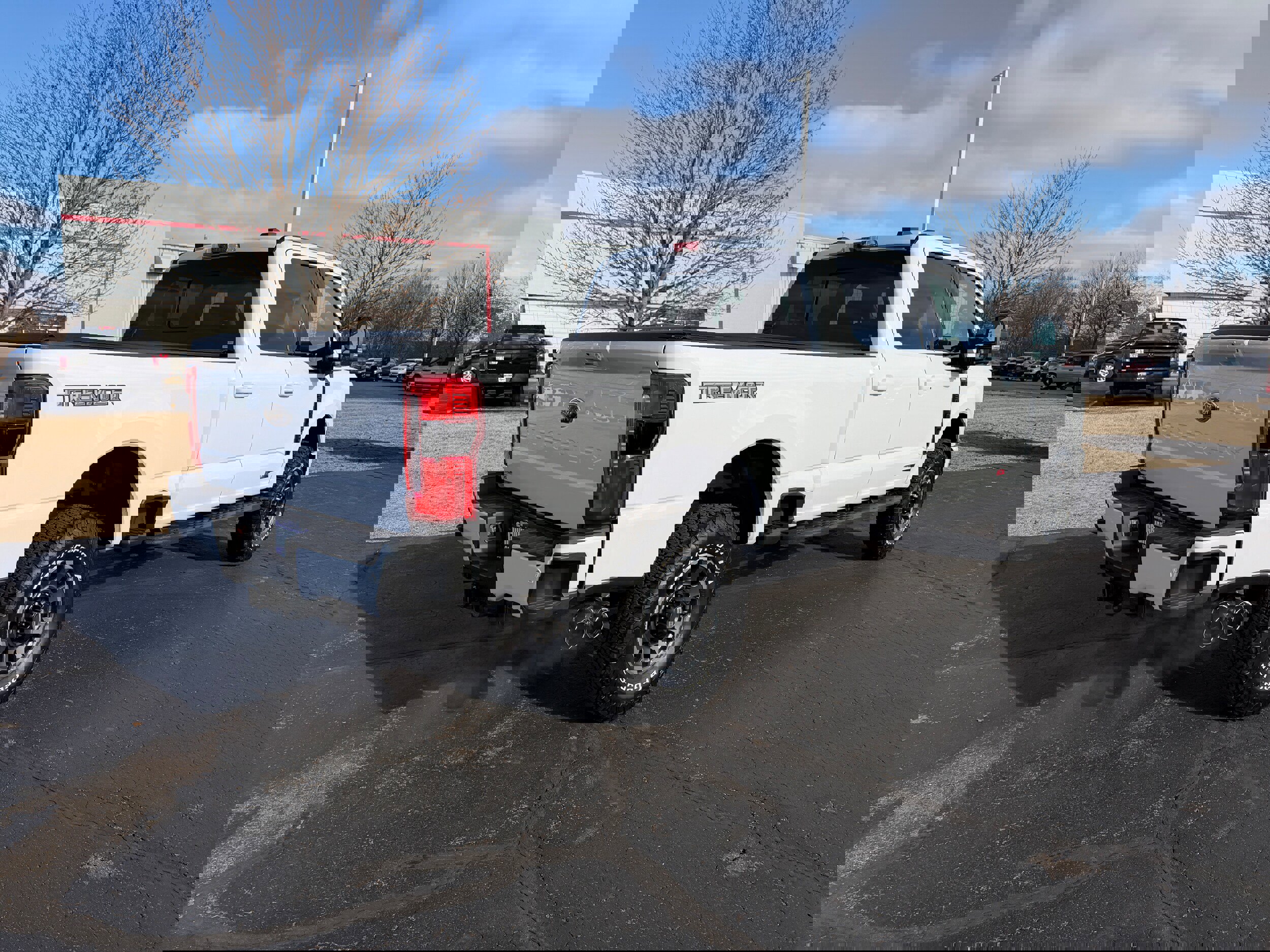 Certified 2024 Ford F350 Lariat w/ Lariat Ultimate Package image 8