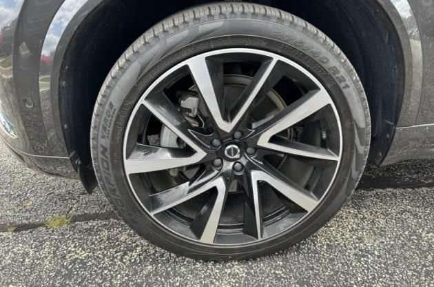 Used 2024 Volvo XC90 B6 Ultimate w/ Protection Package Premier AWD/4WD image 6