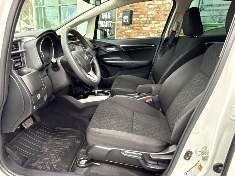 Used 2017 Honda Fit LX image 11