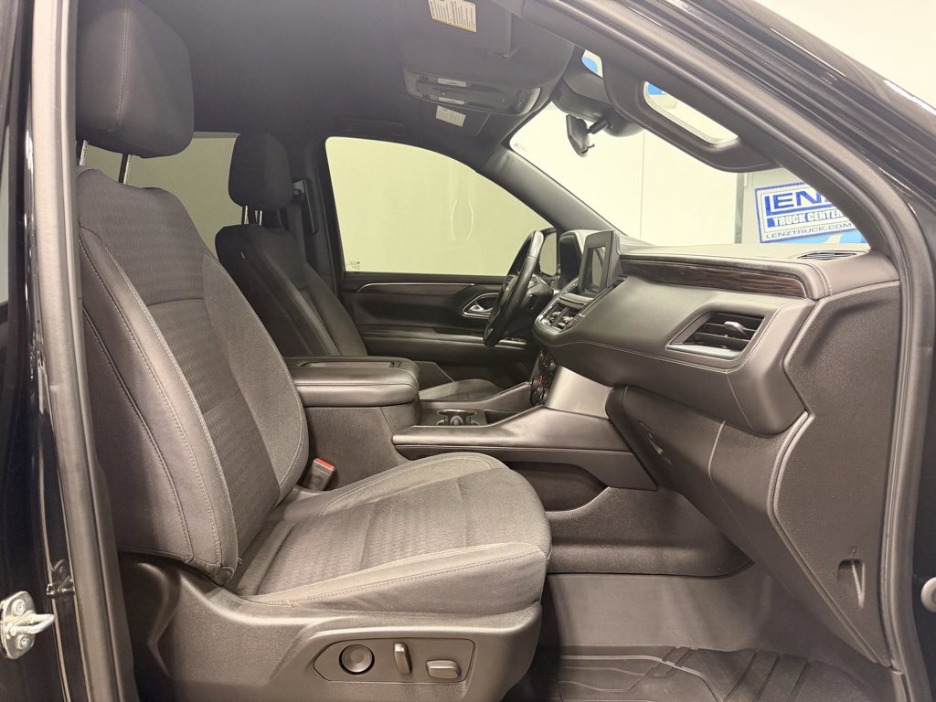 Used 2023 Chevrolet Suburban LS image 13