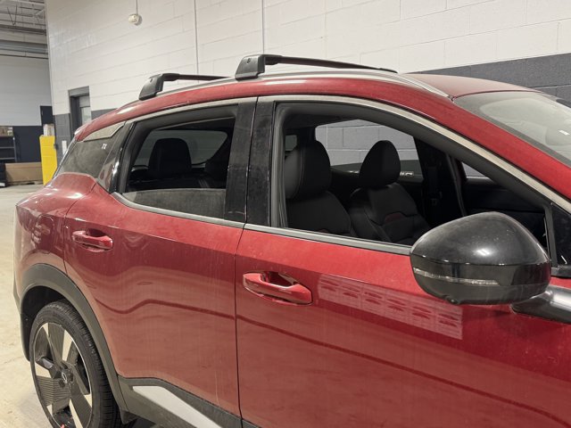 New 2026 Nissan Kicks SR w/ Cold Weather Package AWD/4WD image 8