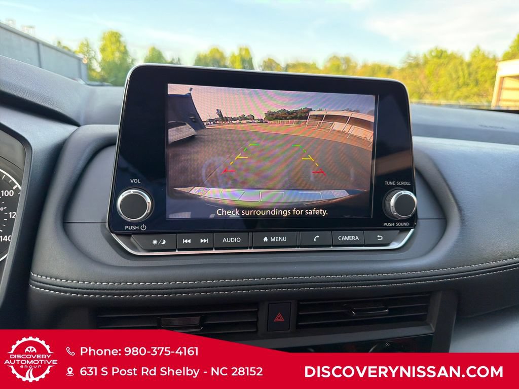New 2026 Nissan Rogue SV AWD/4WD image 17