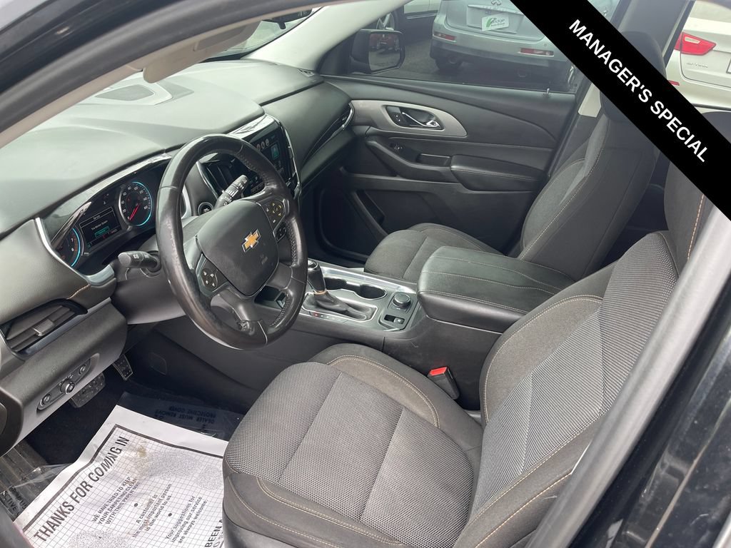 Used 2018 Chevrolet Traverse LT w/ LPO, Cargo Package AWD/4WD image 9
