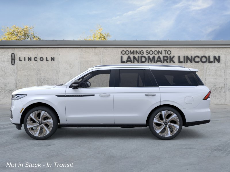 New 2026 Lincoln Navigator Black Label AWD/4WD image 3