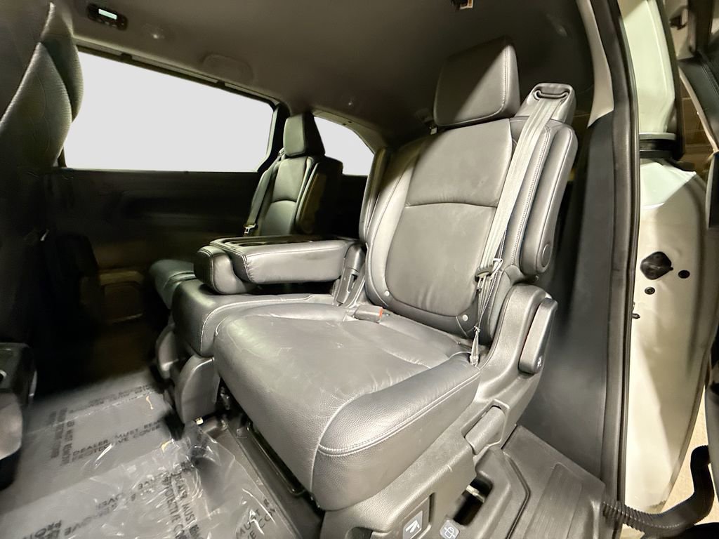 Used 2023 Honda Odyssey Touring image 22