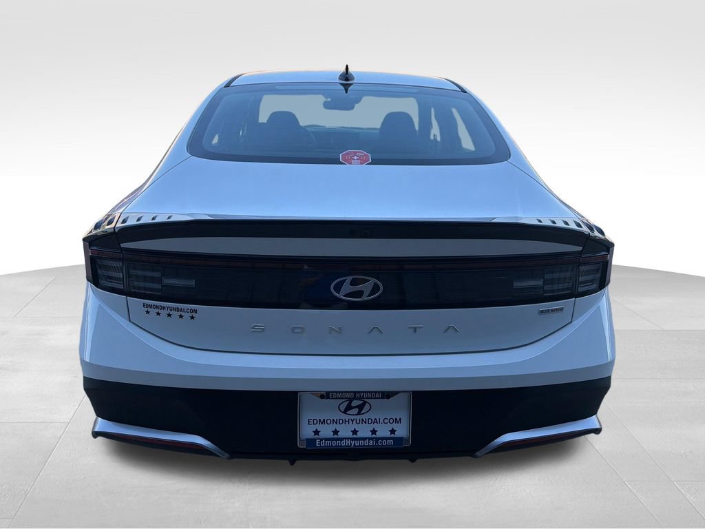 New 2026 Hyundai Sonata Blue FWD image 5