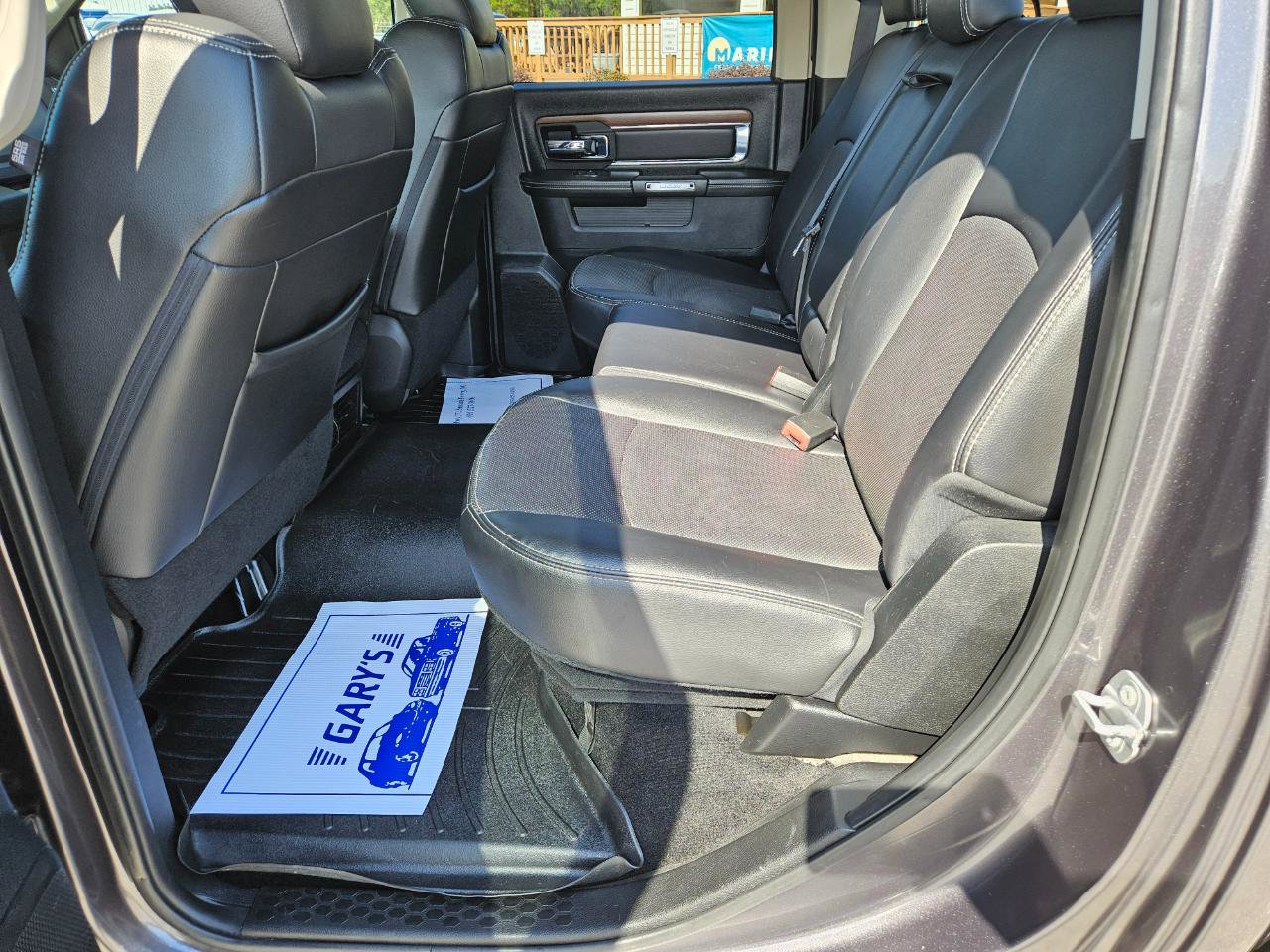 Used 2017 RAM 1500 Laramie image 17