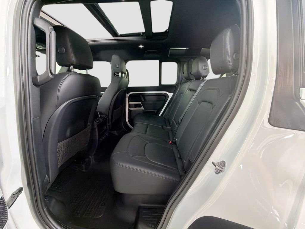 Certified 2023 Land Rover Defender 110 S AWD/4WD image 25