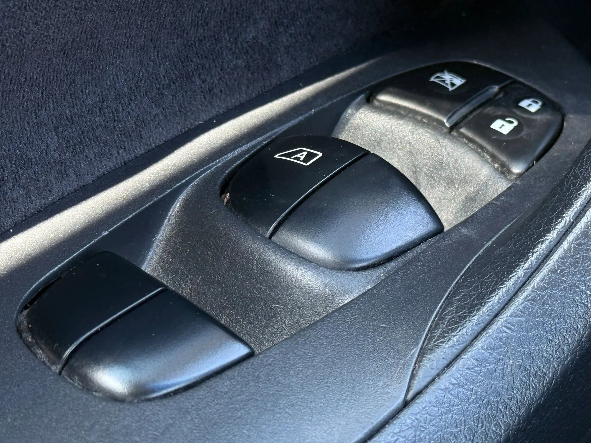 Used 2013 Nissan Altima 2.5 S FWD image 23