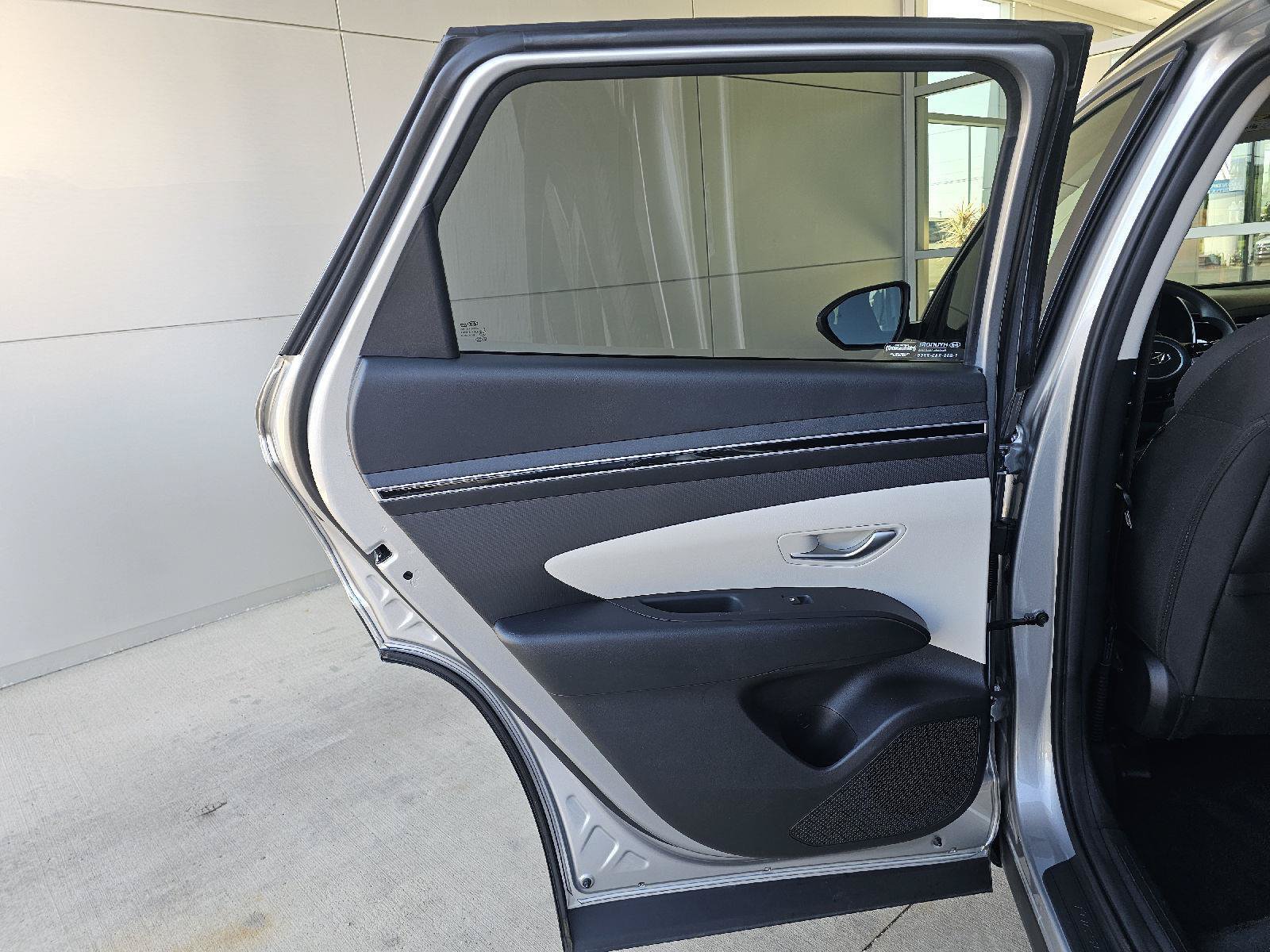 Used 2024 Hyundai Tucson SEL AWD/4WD image 16