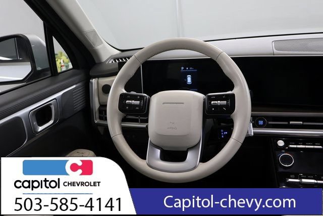 Used 2024 Hyundai Santa Fe SEL AWD/4WD image 16
