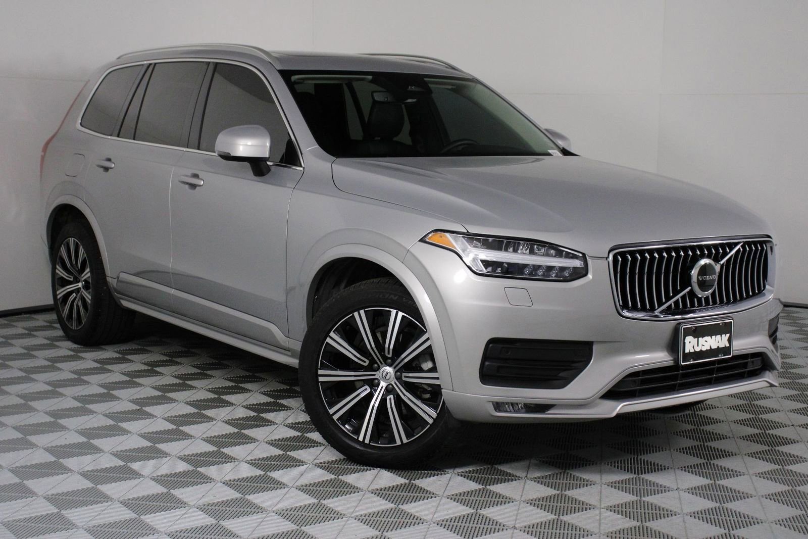 Certified 2023 Volvo XC90 B5 Core w/ Protection Package Premier image 5