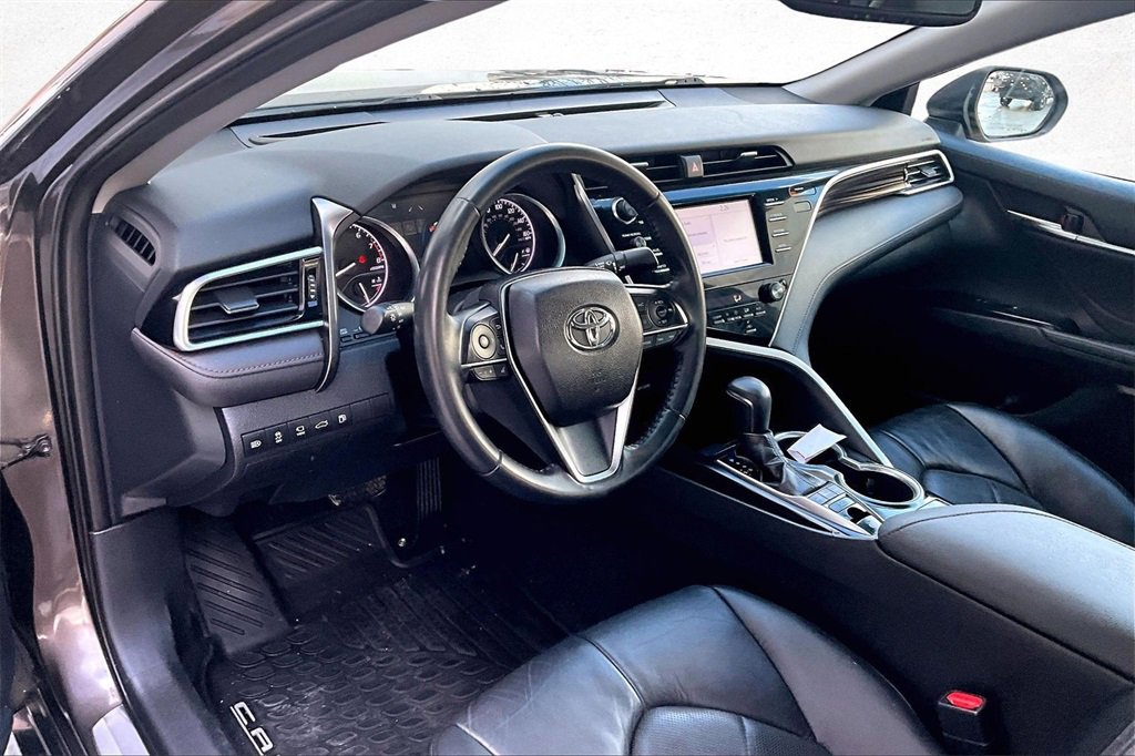 Certified 2018 Toyota Camry XLE image 15