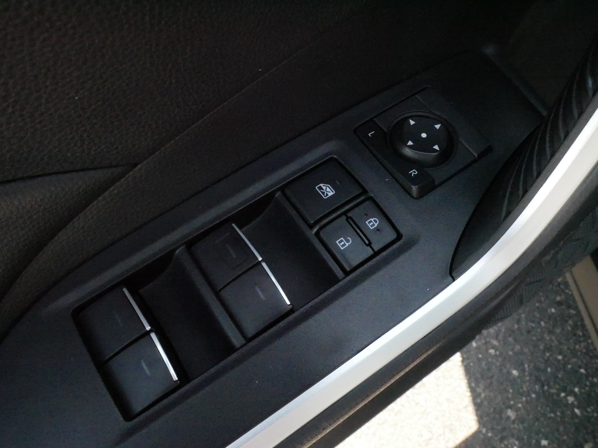 Certified 2025 Toyota RAV4 XLE AWD/4WD image 19